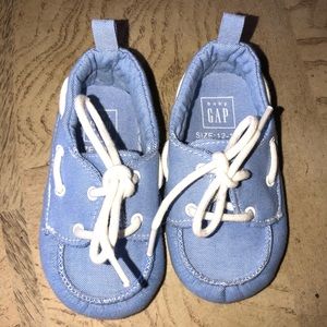 SOLD!!! Gap baby shoes